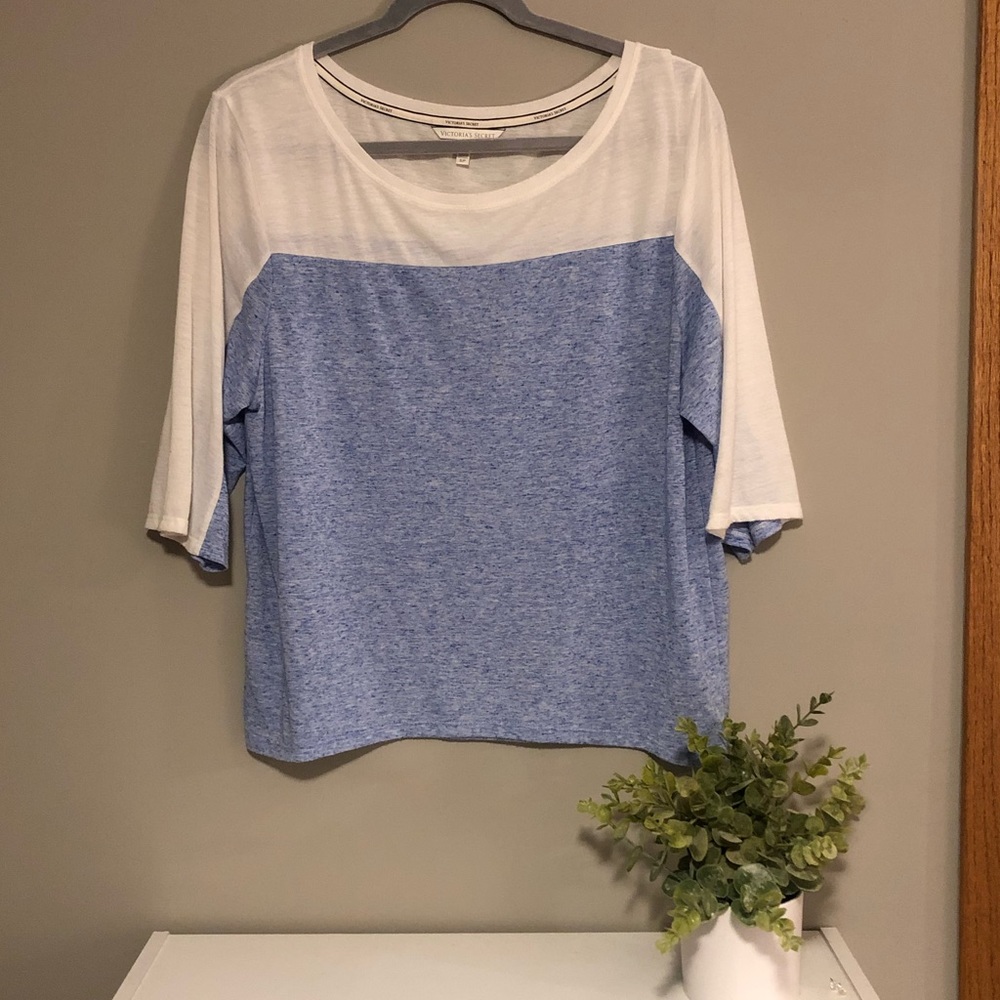 Victoria’s Secret Top